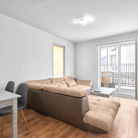Apartment Private 1-bd With Balcony In By Flat Mаnаger Sveti Vlas